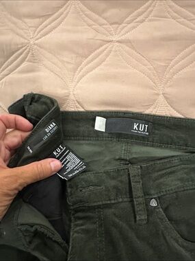 KUT From The Kloth Diana High-Rise Olive Green Jeans